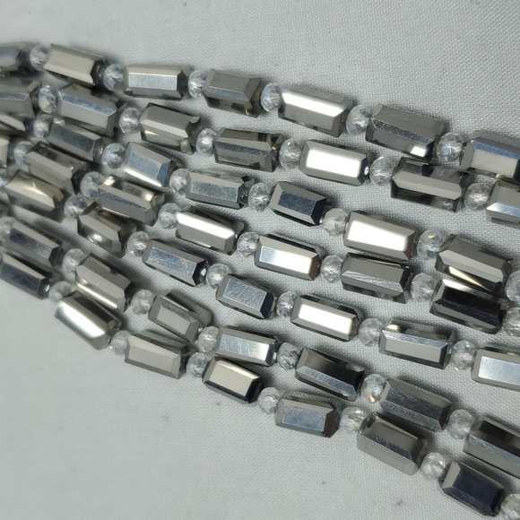 Ali Khan 7 strand silver rectangle shape beads with rhinestone closure - Picture 6 of 6